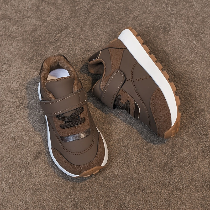 Zapatillas Deportivas Casuales para Niños en Color Marrón con Cierre de Contacto y Suela Antideslizante (Solo Talla 25, 27 y 30)