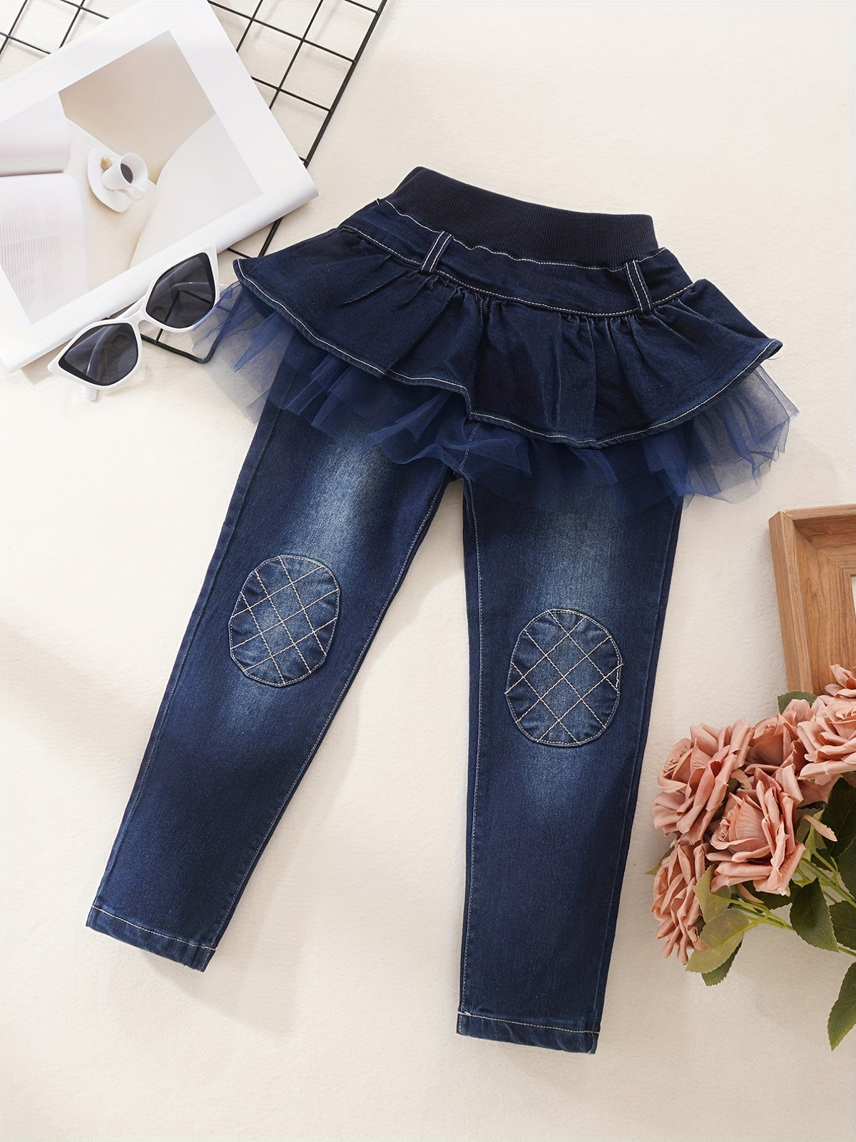 Jeans Casuales de Mezclilla para Niñas con Parches en las Rodillas y Tutú de Volantes (Estilo Ajustado y Moderno para Primavera y Otoño) (Solo 9-10Y)