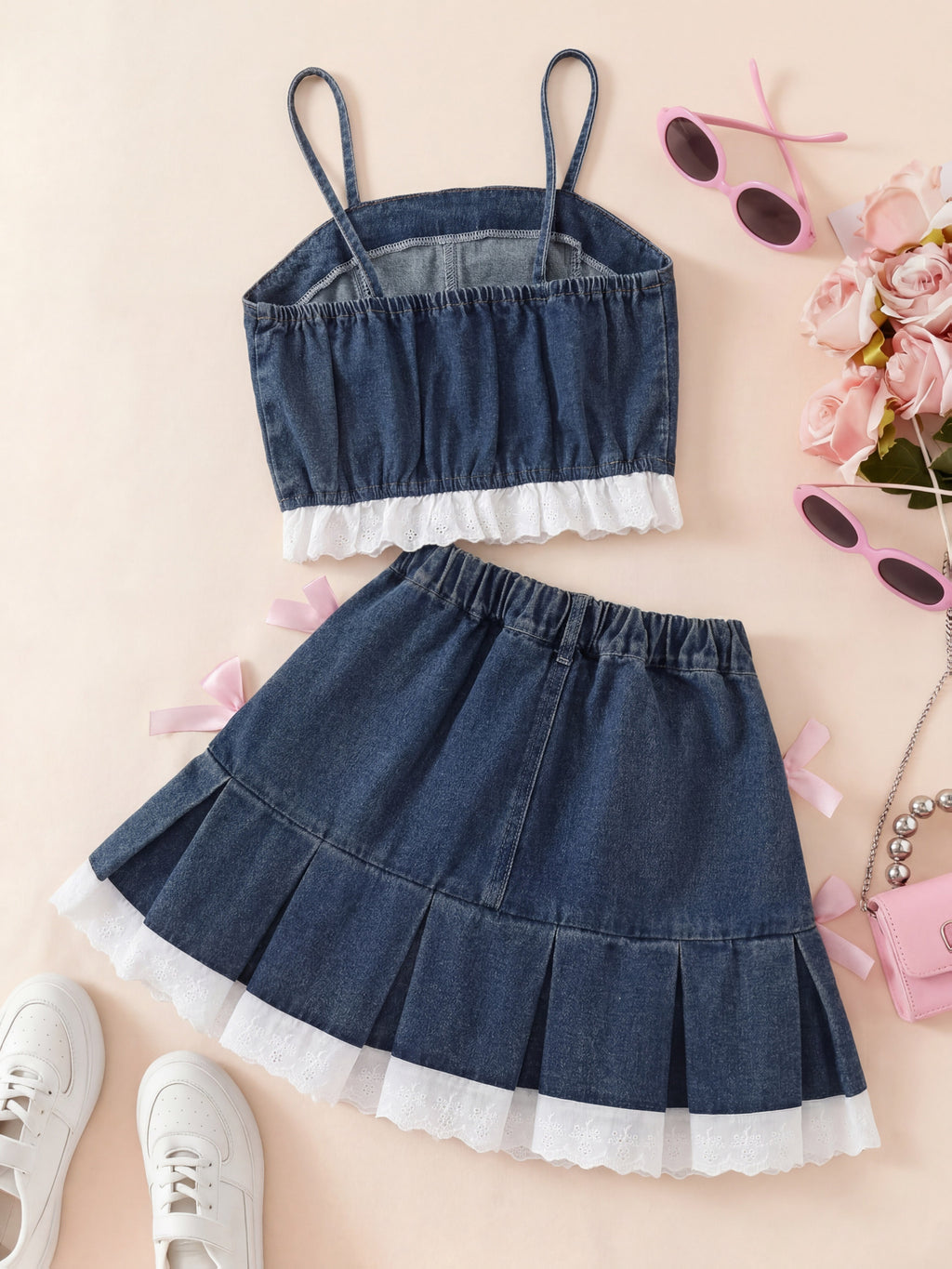 Conjunto Elegante de Top de Tirantes y Falda Plisada de Mezclilla para Niñas con Adornos de Encaje y Lazos (Estilo Casual de Verano para Adolescentes) (Talla 8Y y 12Y)