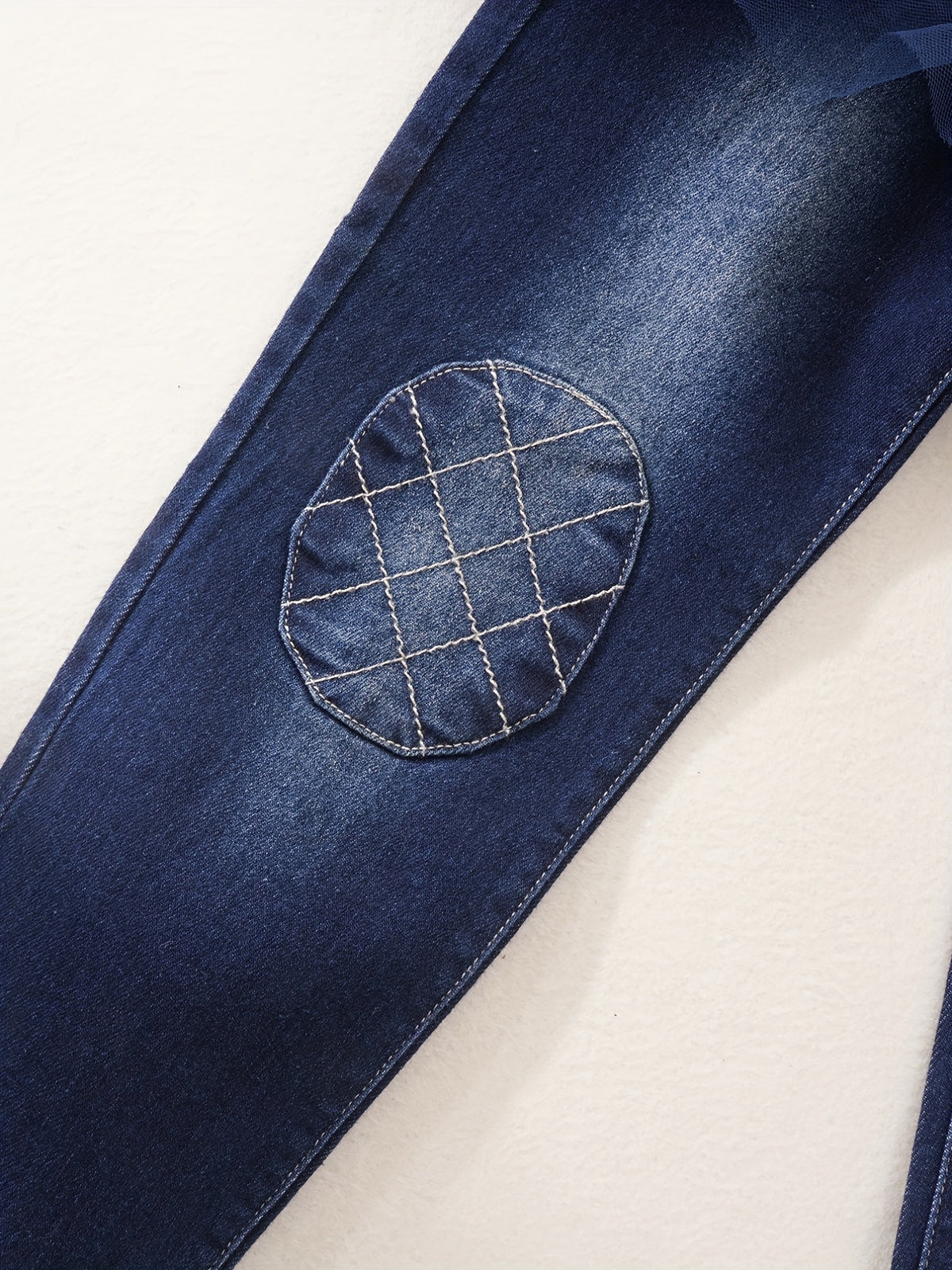 Jeans Casuales de Mezclilla para Niñas con Parches en las Rodillas y Tutú de Volantes (Estilo Ajustado y Moderno para Primavera y Otoño) (Solo 9-10Y)