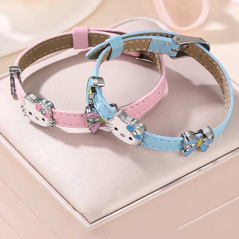 Pulsera Estilo Correa de Cuero Sintético Sanrio Hello Kitty Azul con Dijes Decorativos de Lazo (Diseño Kawaii y Ajustable)