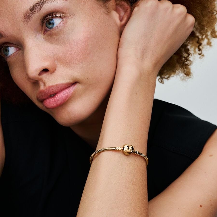 Pulsera Pandora Moments Cadena Serpiente Corazón Baño de Oro 14k