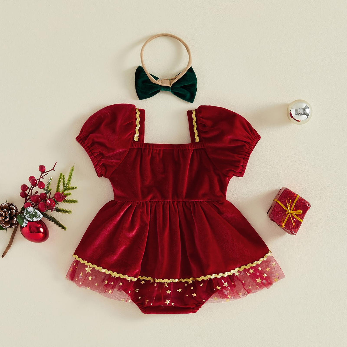 Mameluco Navideño de Terciopelo con Lazo y Tul Estrellas Bebé Niña