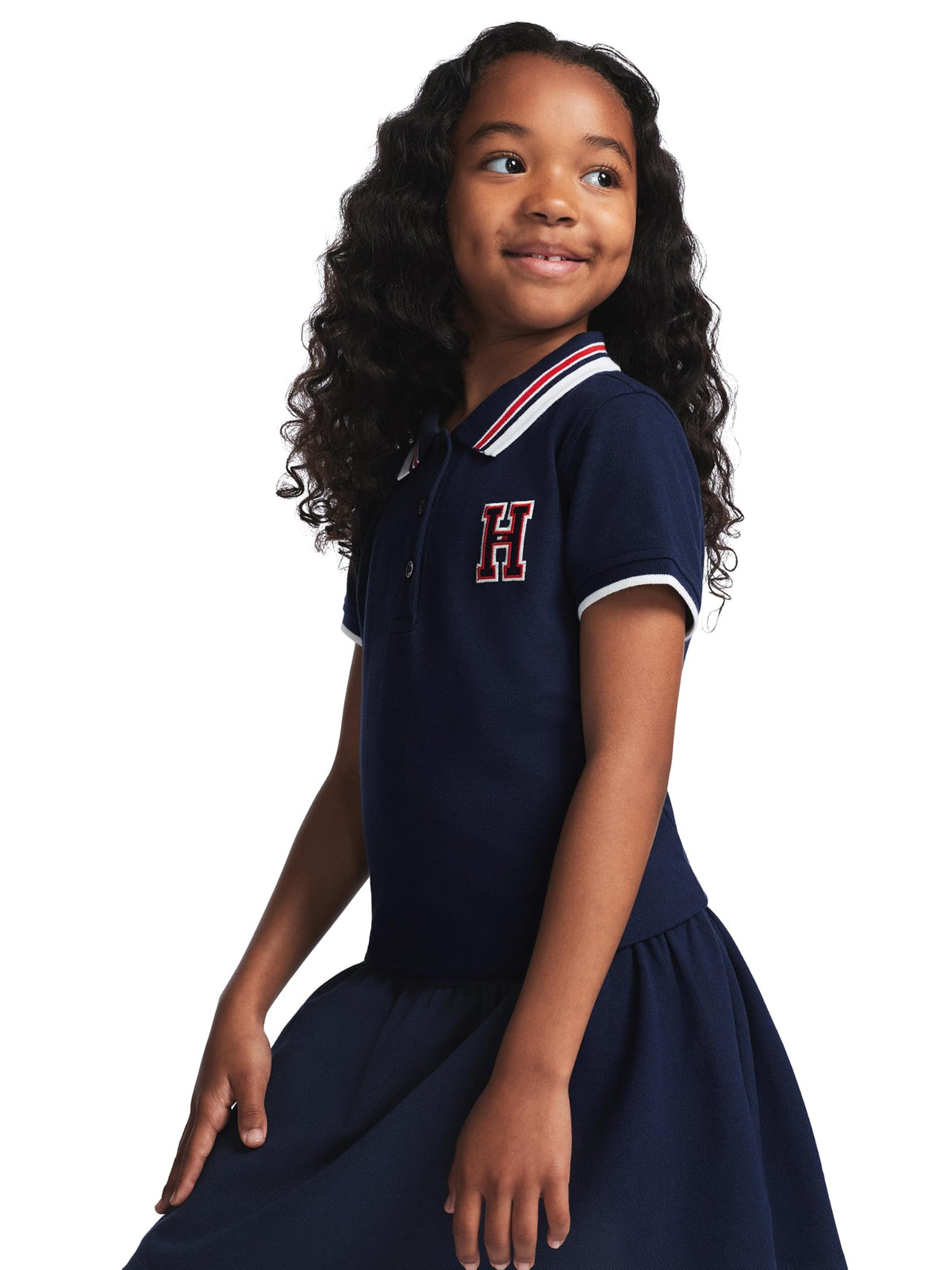 Tommy Hilfiger Vestido Polo Piqué Niña | Azul Navy • Parche Bordado H Varsity • Falda Plisada