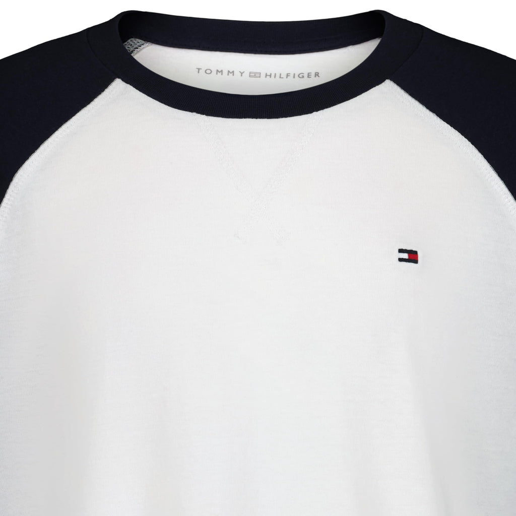 Tommy Hilfiger | Camiseta Niño Manga Larga Raglan Baseball Bicolor Logo Bandera Bordado 100% Algodón Blanco Azul Marino (8-16T)