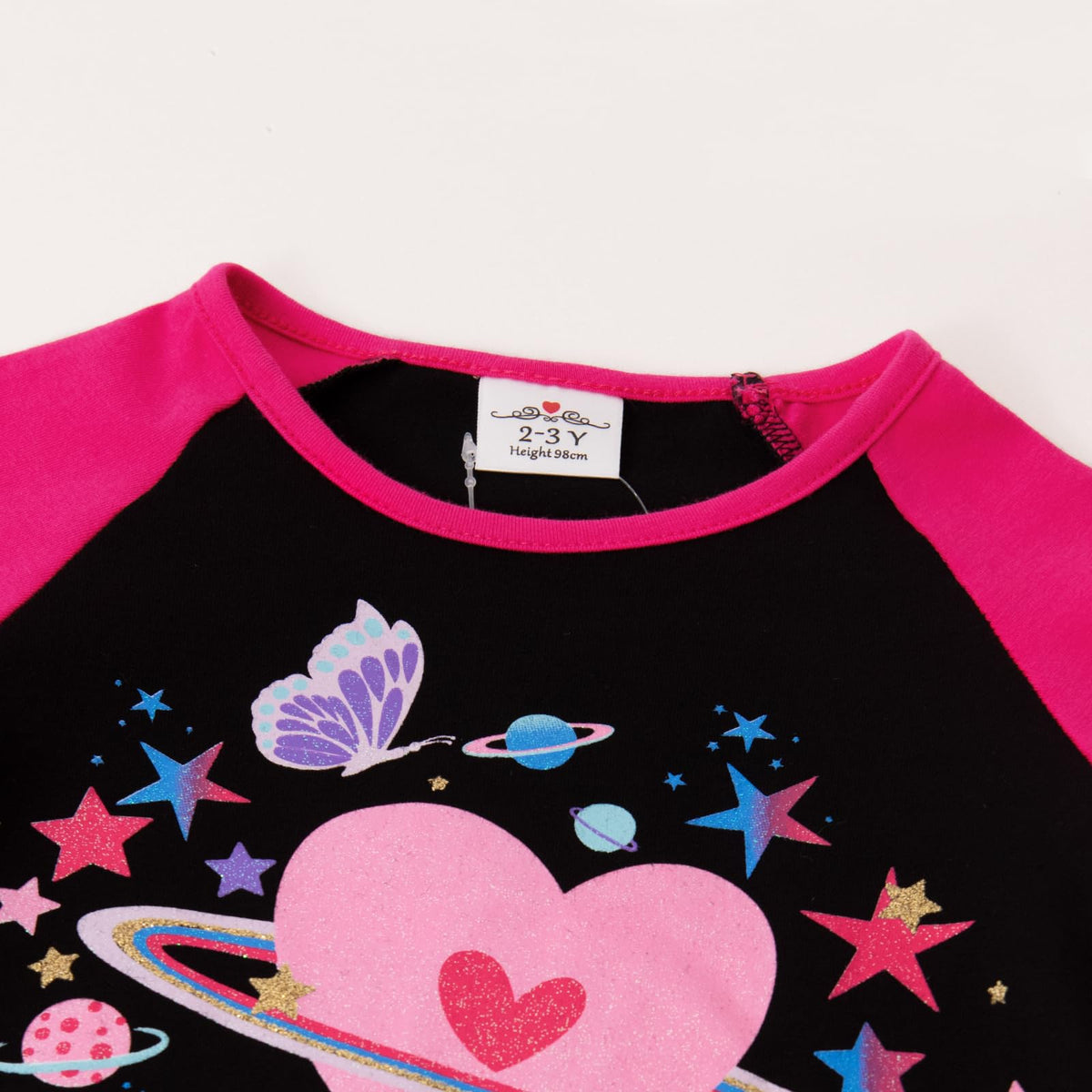 Top de Manga Larga con Corazón Galáctico para Niñas – Negro con Mangas Rosa Fucsia, Algodón  (2-12 Años )