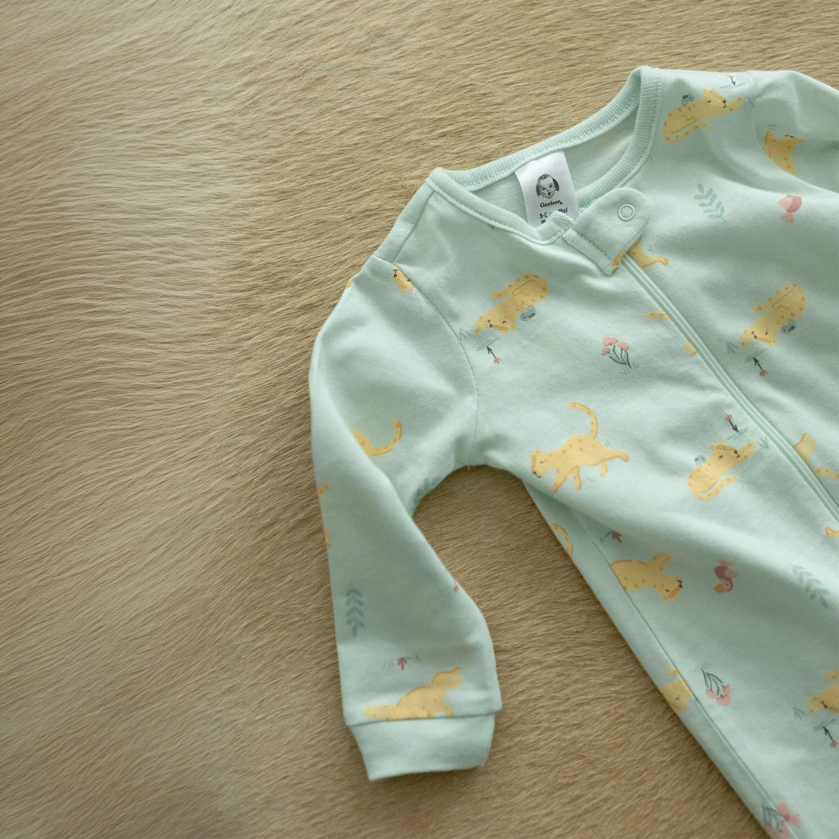 Gerber | Paquete 4 Mamelucos Sleep N' Play para Bebé Niña