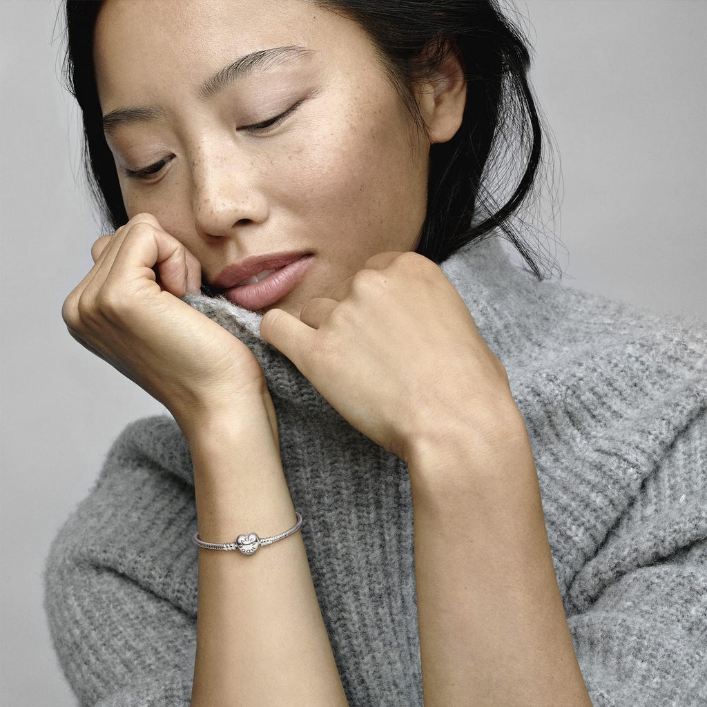 Pulsera Pandora Moments Cadena Serpiente con Cierre de Corazón  Plata de ley