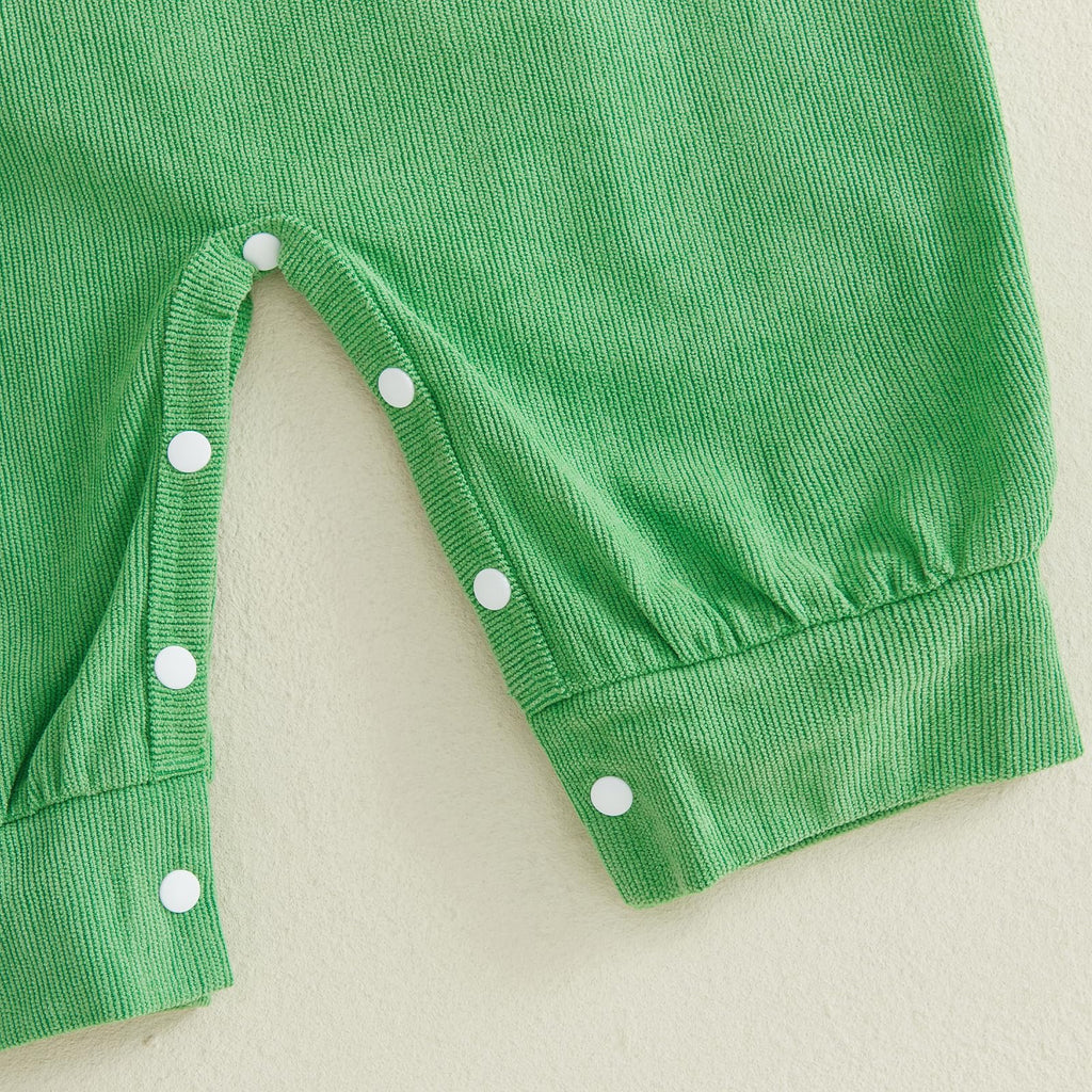 The Baby Who Stole Christmas | Conjunto 3 Piezas Bebé — Body Crema + Overol Verde + Gorro Papa Noel