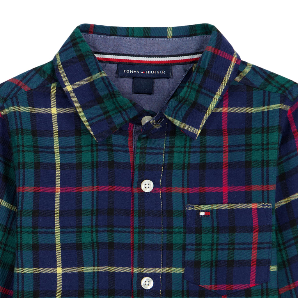 Conjunto 2 Piezas Tommy Hilfiger | Camisa Tartan Navy Verde Rojo Forro Chambray + Chino Microgamuza Beige | Niño (12M - 7T)