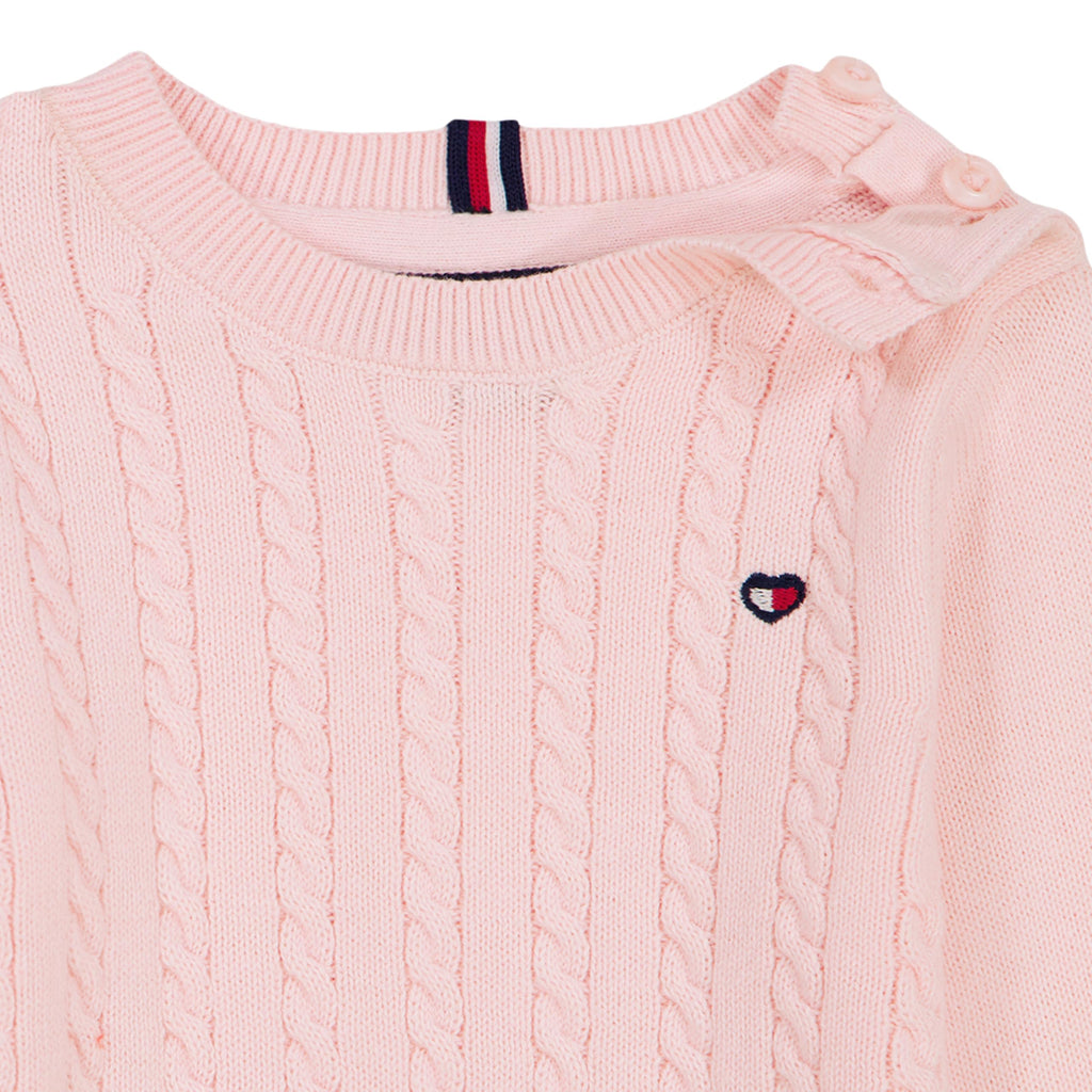 Overol Cable Knit con Gorra Tommy Hilfiger | Rosa Palo | Niña/Bebé (0M - 9M)