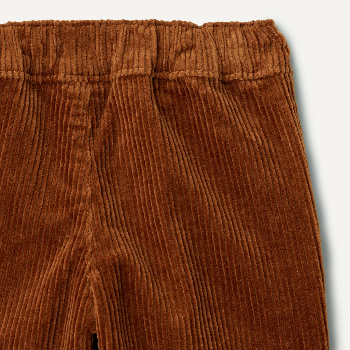 Amazon Essentials x Sofia Grainge Pantalón Pana Bebé/Niño | Caramelo/Cognac • Stretch • Cintura Elástica