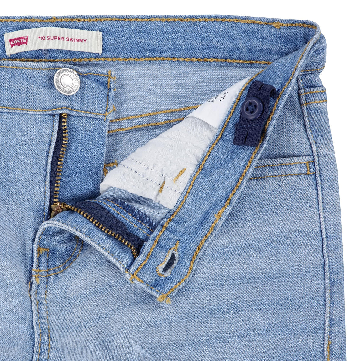 Jean Recto Cropped Levi's | Azul Claro + Roturas Distressed + Parche Cuero Completo | Niña (2T - 16T)