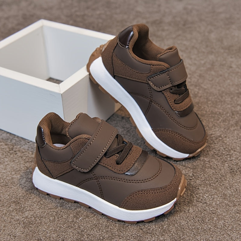 Zapatillas Deportivas Casuales para Niños en Color Marrón con Cierre de Contacto y Suela Antideslizante (Solo Talla 25, 27 y 30)