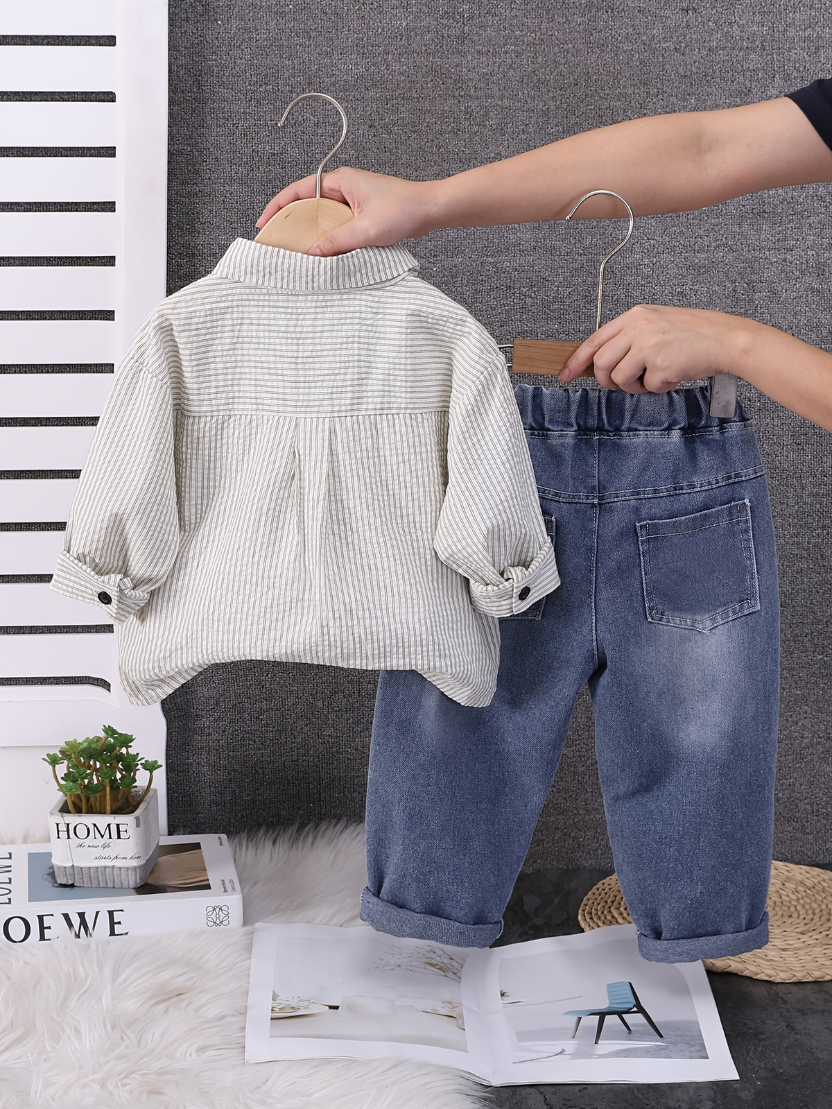Conjunto de 2 Piezas para Niño con Camisa de Rayas de Manga Larga y Pantalón de Mezclilla (Atuendo Casual y Versátil de Otoño/Primavera) (9M - 6Y)