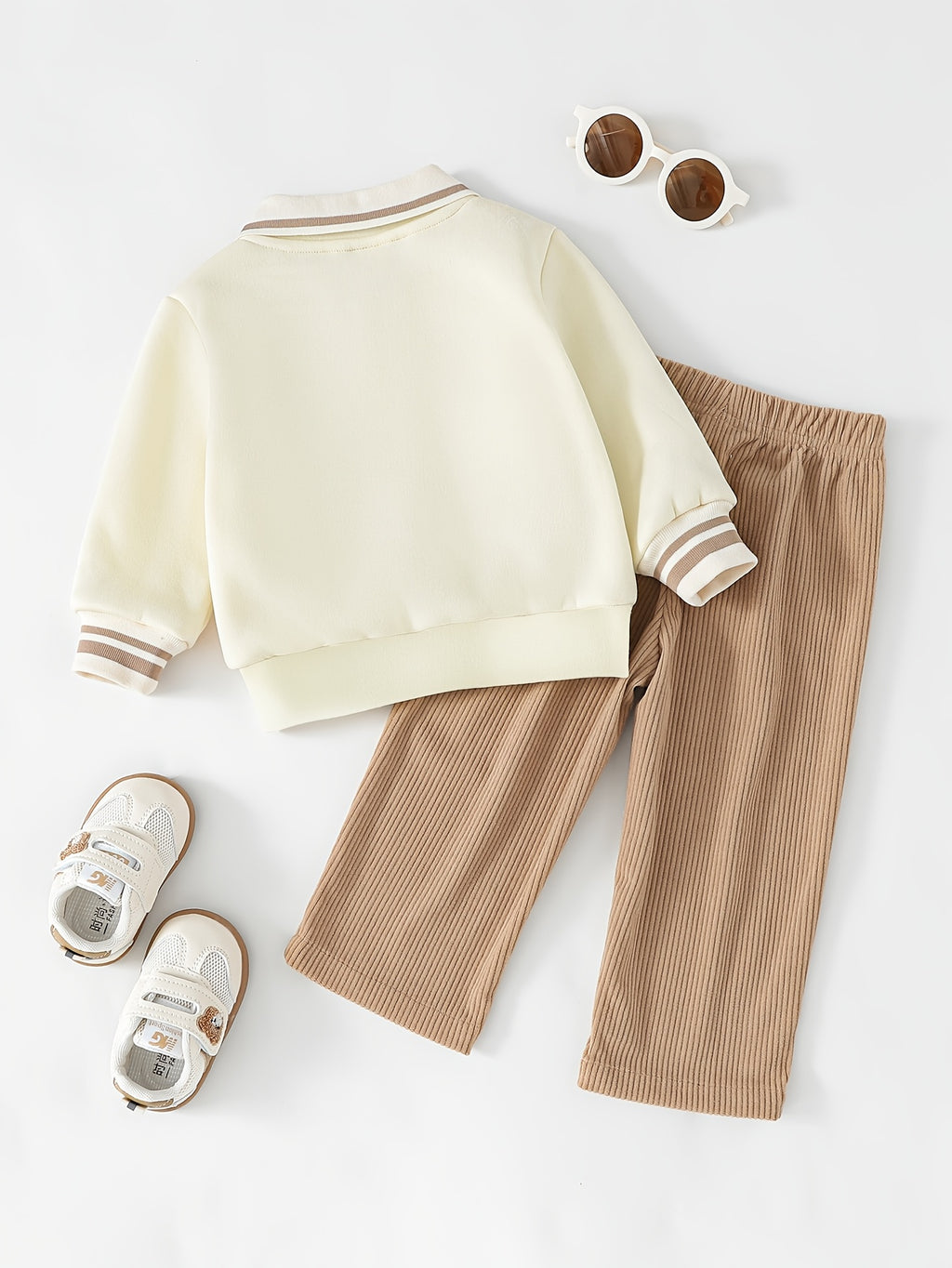 Conjunto de 2 Piezas "Preppy Bear" para Niño – Sudadera Polo con Parche de Oso y Pantalón de Pana (Otoño/Invierno)(6M - 3Y)