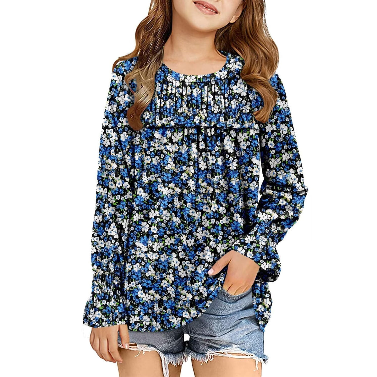Storeofbaby | Blusa Nina Manga Larga | Poliester Elastano | Cuello Redondo Smocked con Volante en Cascada | Puno Fruncido con Volante | Floral Denso Azul + Blanco sobre Negro | Silueta Blusona Fluida (4 - 13T)