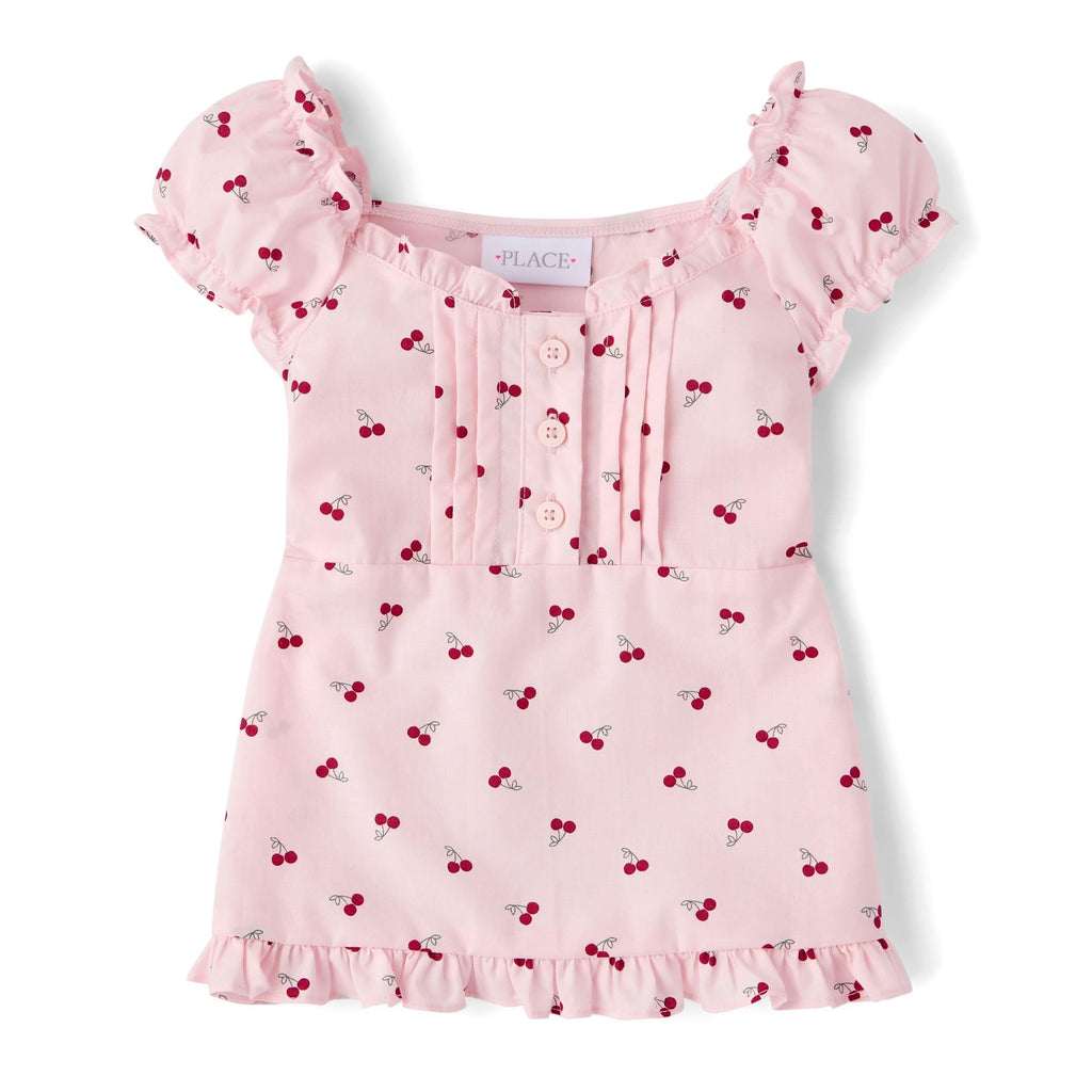 The Children's Place | Top Nina Manga Abullonada | 100% Popelina Algodon | Cuello Escotado con Volante | Pliegues en Corpino | Tapeta Botones Decorativa | Cerezas Rosa Palo (4 - 16T)