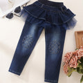 Jeans Casuales de Mezclilla para Niñas con Parches en las Rodillas y Tutú de Volantes (Estilo Ajustado y Moderno para Primavera y Otoño) (Solo 9-10Y)