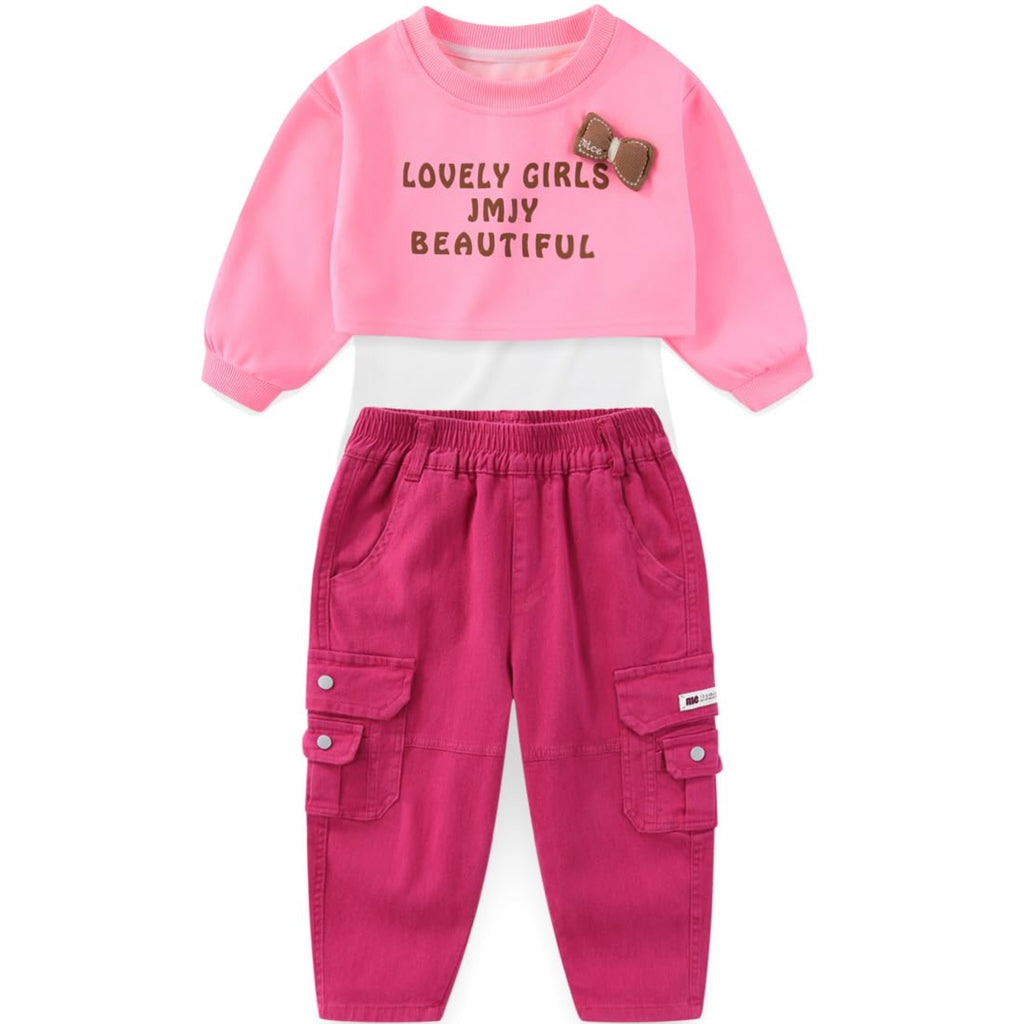 Conjunto 3 Piezas para Niña: Crop Top “Lovely Girls” con Lazo 3D, Camiseta Blanca y Pantalon Cargo Fucsia