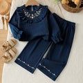 Conjunto de 2 Piezas para Niña: Top Azul Marino de Manga Larga con Volantes y Bordado Floral Retro y Pantalón Largo a Juego (4 - 7Y)